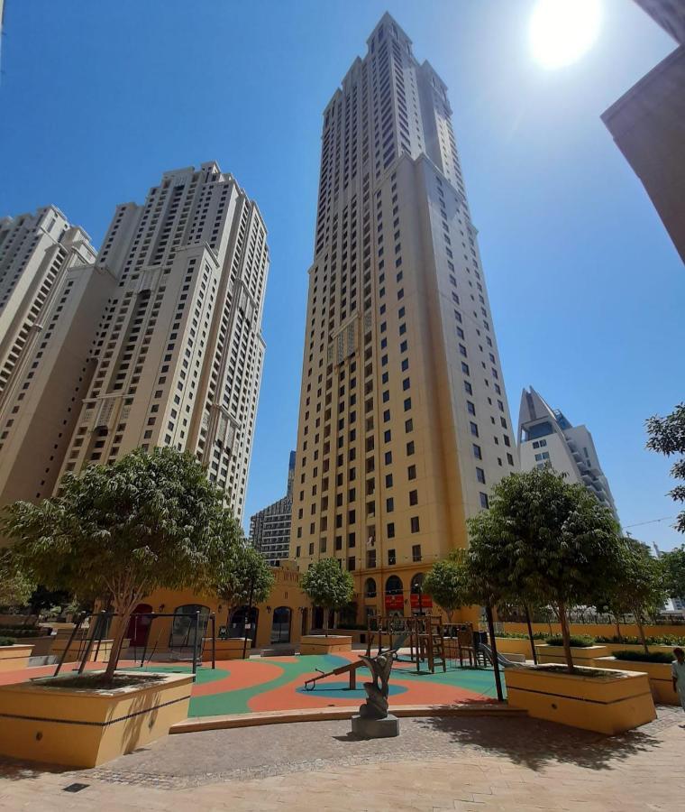 La Buena Vida Holiday Homes - Beach Front Very Spacious, Luxe And Modern 3 Bedroom With Full Kitchen In Jbr , 3 Min To The Jbr Beach Dubai Marina And Tram Station Экстерьер фото