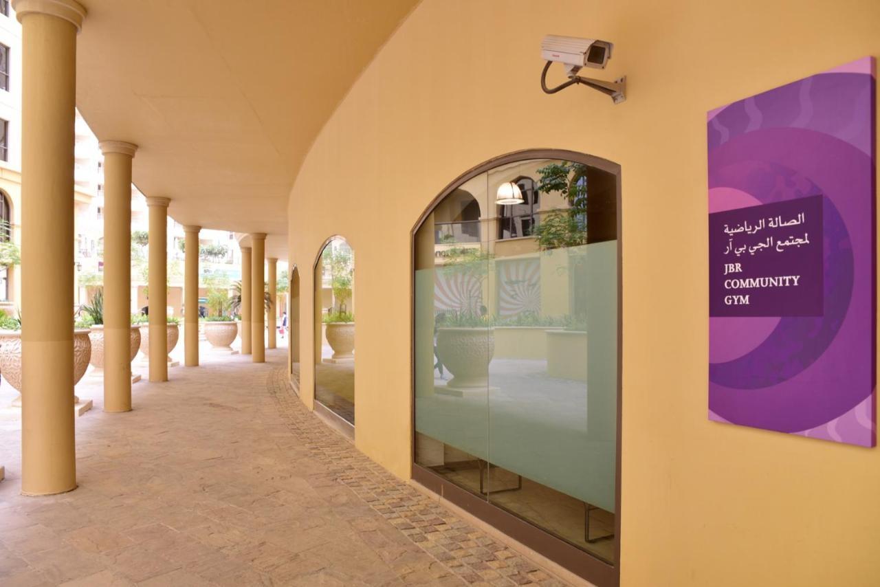 La Buena Vida Holiday Homes - Beach Front Very Spacious, Luxe And Modern 3 Bedroom With Full Kitchen In Jbr , 3 Min To The Jbr Beach Dubai Marina And Tram Station Экстерьер фото